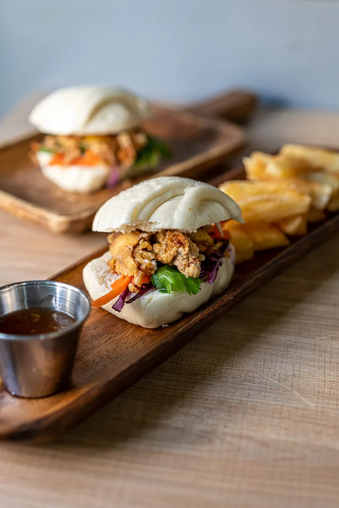 Bao + Iuca Fregida al restaurant vietnamita Kiu Nam a Barcelona