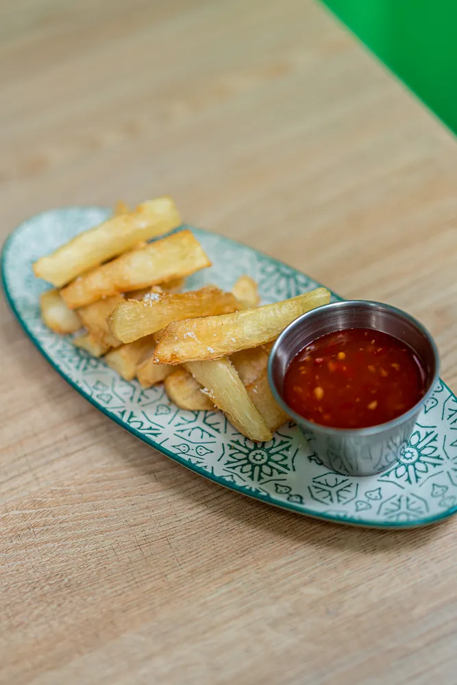 Iuca fregida amb sweet chili al restaurant vietnamita Kiu Nam a Barcelona