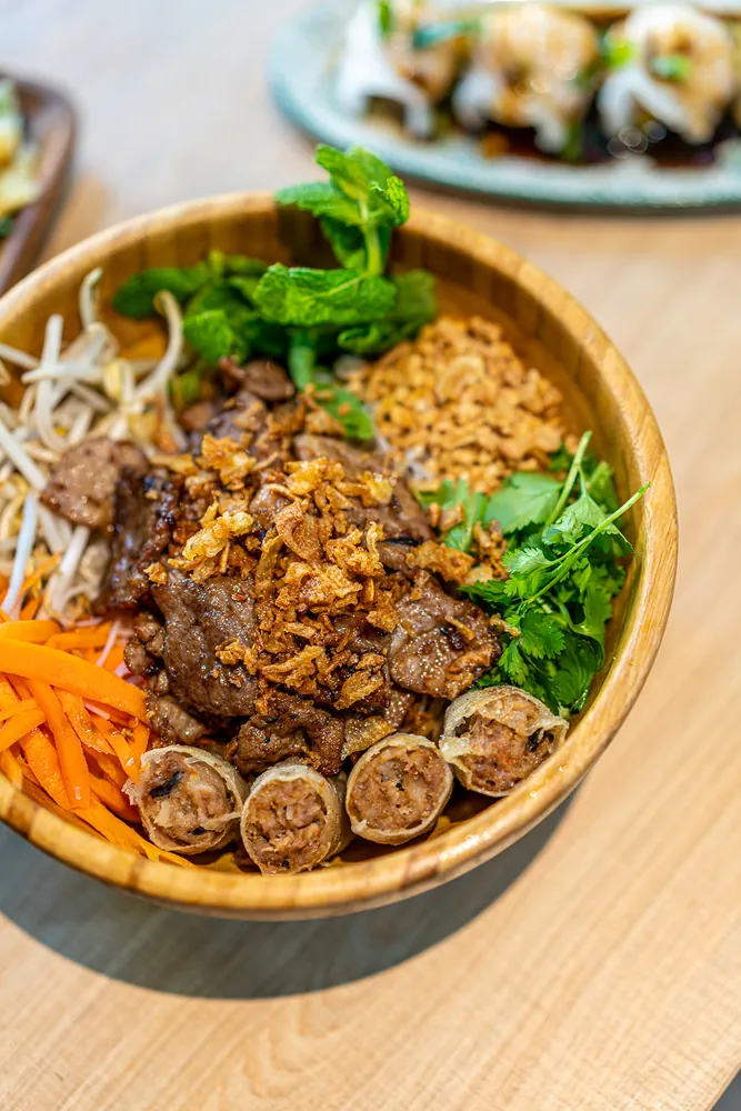Bò Bún al restaurant vietnamita Kiu Nam a Barcelona